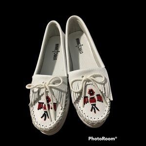 Minnetonka White Moccasins